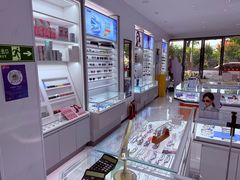 -光明眼镜·蔡司授权(徐泾店)