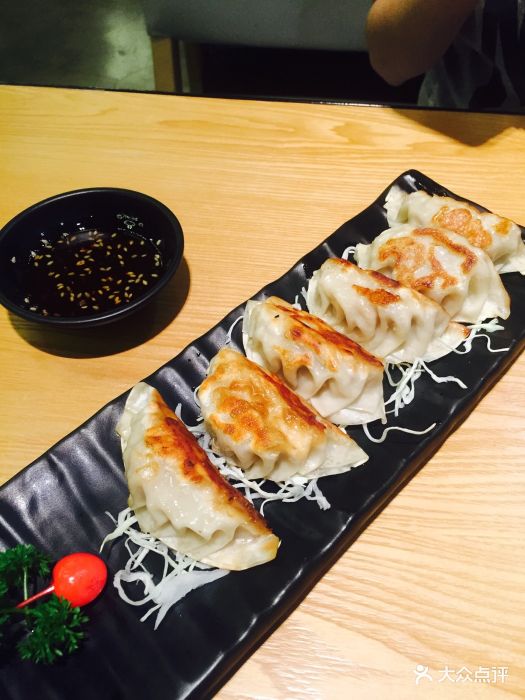 和久寿司铁板烧(悦荟广场店)日式煎饺图片 - 第1张