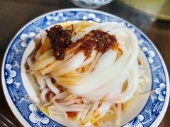 凉皮-王魁腊汁肉夹馍(柿园路店)