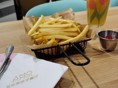 -艾米茉亲子餐厅(万象城店)