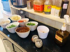-毛椒火辣重庆火锅串串香(城基路店)