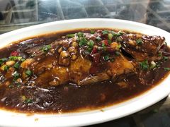 -临街徽菜馆·正宗黄山味