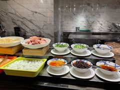 -岷山饭店-芝芝自助餐厅