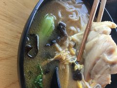 -三千粉牛肉米粉(来客茂店)