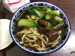 红烧牛肉面-北京清真房记小吃店