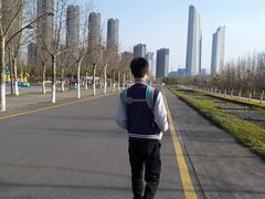 -南京眼步行桥