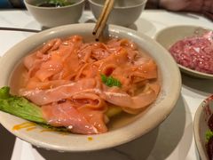 上技术的鹅肠-朱氏胖子烂火锅(洪崖洞店)