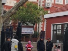 -青岛大学路小学