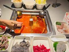 -海底捞火锅(奥体南路店)