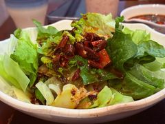 活捉凤尾-老来福·非遗酸汤兔(凯旋路店)
