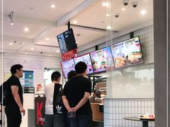-肯德基(成山路地铁站店)