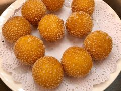 椰汁流心黄金丸子-富临轩私房菜(集庆门大街店)