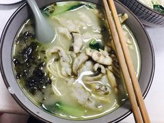 -明呈黄鱼面馆(斜土路店)