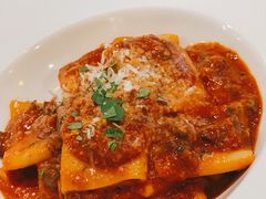 博洛尼亚传统肉酱大通心意面-BONAZZA 意大利餐厅