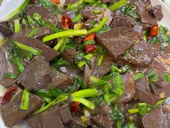 韭菜炒羊血-莒县世起全羊馆(塔桥人家店)