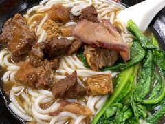 五香牛腩濑粉-烧鹅濑(西华路店)