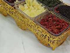 -三江源美食城