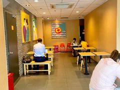 大堂-麦当劳(松江南乐得来速店)