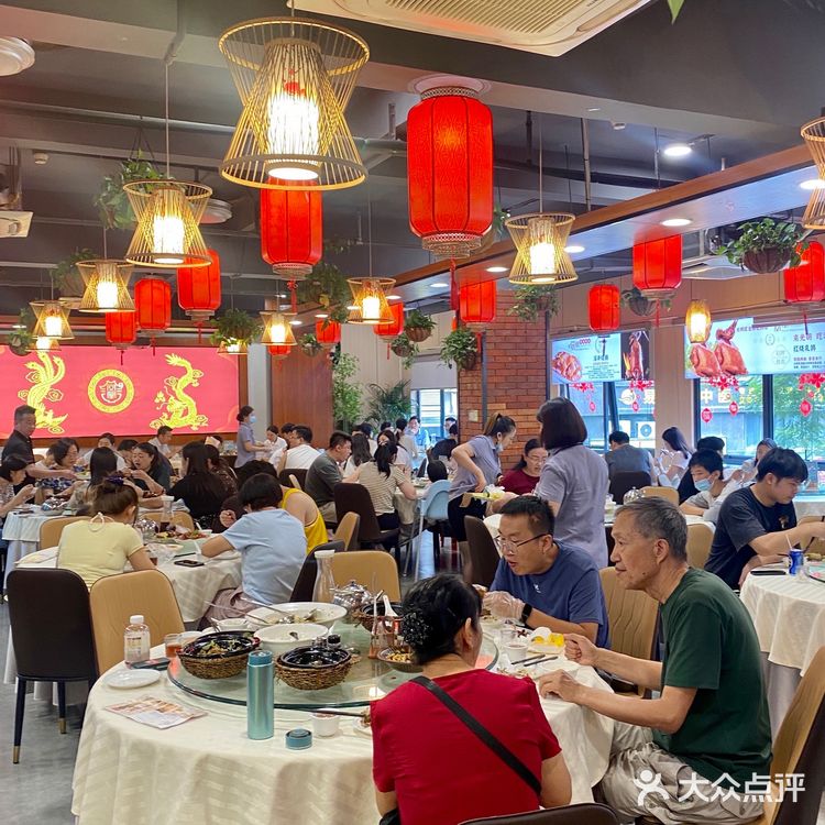 ‼️终于在这家老字号酒楼吃到了我的人生乳鸽!