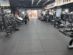 -VLines耀能运动24小时·月付制健身(京广桥店)