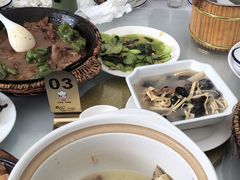 -胡老三家土菜馆·老店地方特色菜·招牌茅山地锅老鹅