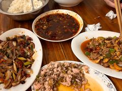 -九九牛肉馆(南山路店)