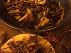-去吃小龙虾·江湖菜·烧烤(南滨路店)