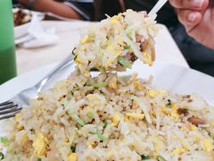 咸鱼鸡粒炒饭-喜莲咖啡