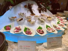 -半岛翡丽海鲜自助餐厅(观风亭店)