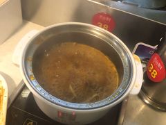 -百品聚旋转火锅(万德庄店)