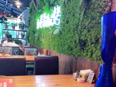 大堂-在老街·淮安大排档·甜麻干煸龙虾·烧烤(河下古镇店)