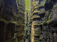 -梭布垭石林景区