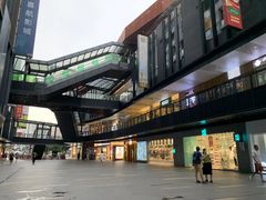 -江燕路万科里