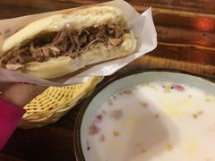 西安腊汁肉夹馍-左陕右甘(亚运村店)