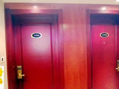 房门-春兰国宾馆(凤城河风景区老街店)