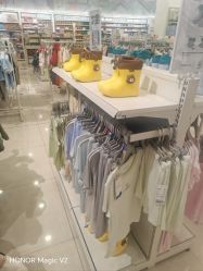 -乐友孕婴童(龙旗购物中心店)