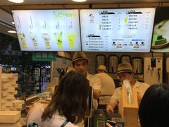 -华言豆腐鲜奶茶(杨家坪店)