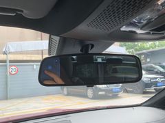 -上海星瀚奔驰4S店(红柳路店)