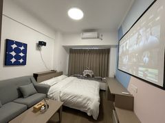 -MG·梦港轻奢公寓(东郊记忆地铁站店)