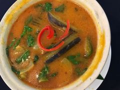 -Neary Khmer Restaurant