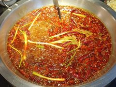 -王婆乔鲜鱼自助火锅(蜀汉路店)