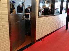 门面-小杨生煎(黄河路店)