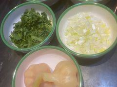 -南门四季铜锅涮肉(左家庄店)