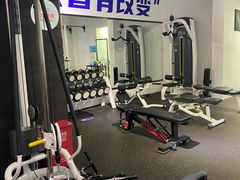 -汗水空间私教健身连锁(SM广场店)