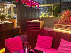 -DEW Lounge(深圳湾店)