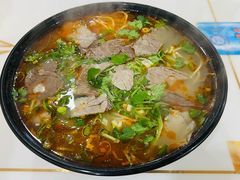 牛肉粉丝汤-牛煎里牛肉煎包淮南牛肉汤(广东路店)