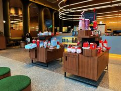 -星巴克臻选(上海虹桥新天地三店)