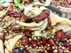 -烧哥美蛙肥肠鱼火锅·十五年社区店