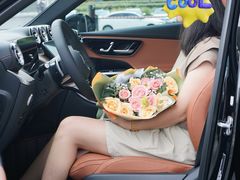 -泰州之星奔驰4S店(海陵店)