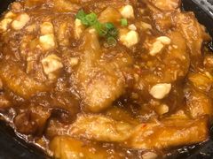 咸鱼鸡粒茄子煲咸鲜下饭-潮堂 · 潮州菜(国贸商城店)